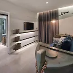 Отель Elakati Luxury Boutique - Adults Only