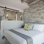 Elakati Luxury Boutique - Adults Only Hotel