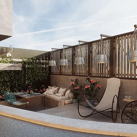 Elakati Luxury Boutique - Adults Only Hotell