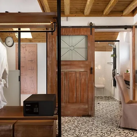 Elakati Luxury Boutique - Adults Only עיר רודוס