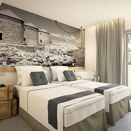 Elakati Luxury Boutique - Adults Only 호텔 4*